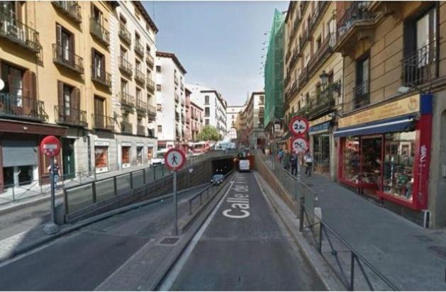 Historic Penthouse Plaza Mayor In Madrid Exterior photo